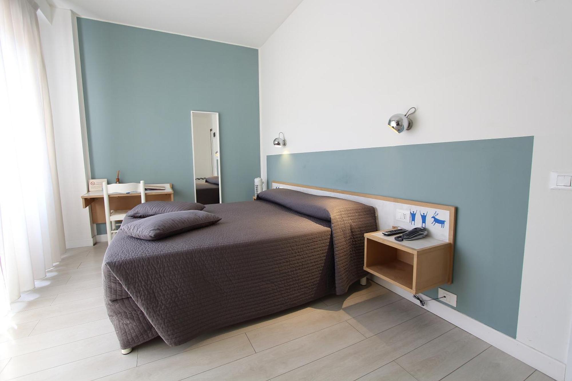 Hotel Giardino Breno Ngoại thất bức ảnh