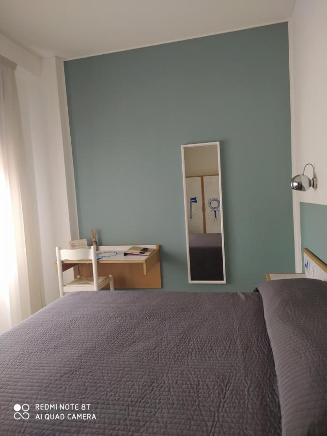 Hotel Giardino Breno Ngoại thất bức ảnh