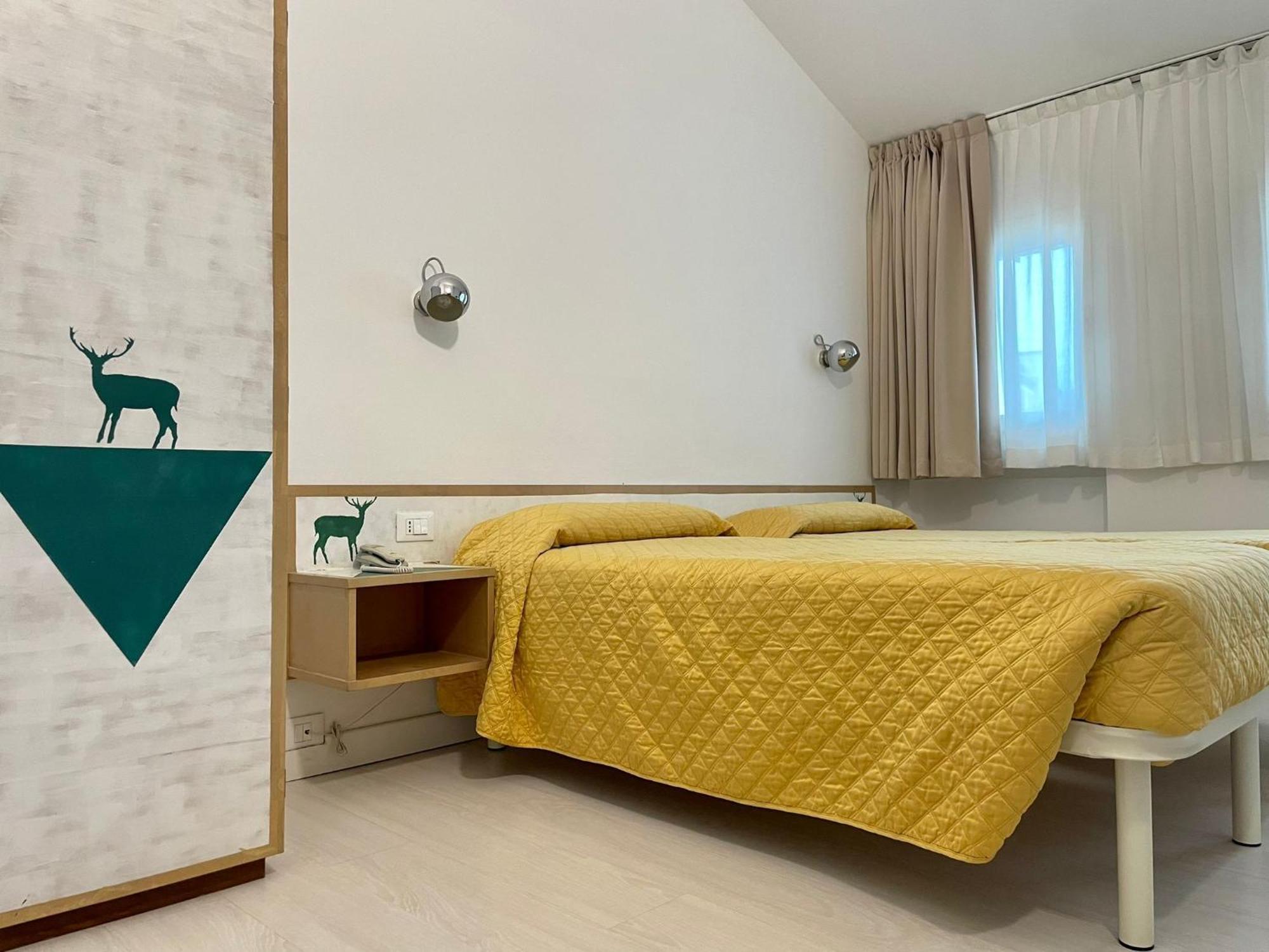 Hotel Giardino Breno Ngoại thất bức ảnh