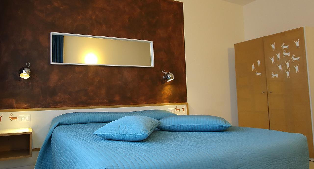 Hotel Giardino Breno Ngoại thất bức ảnh